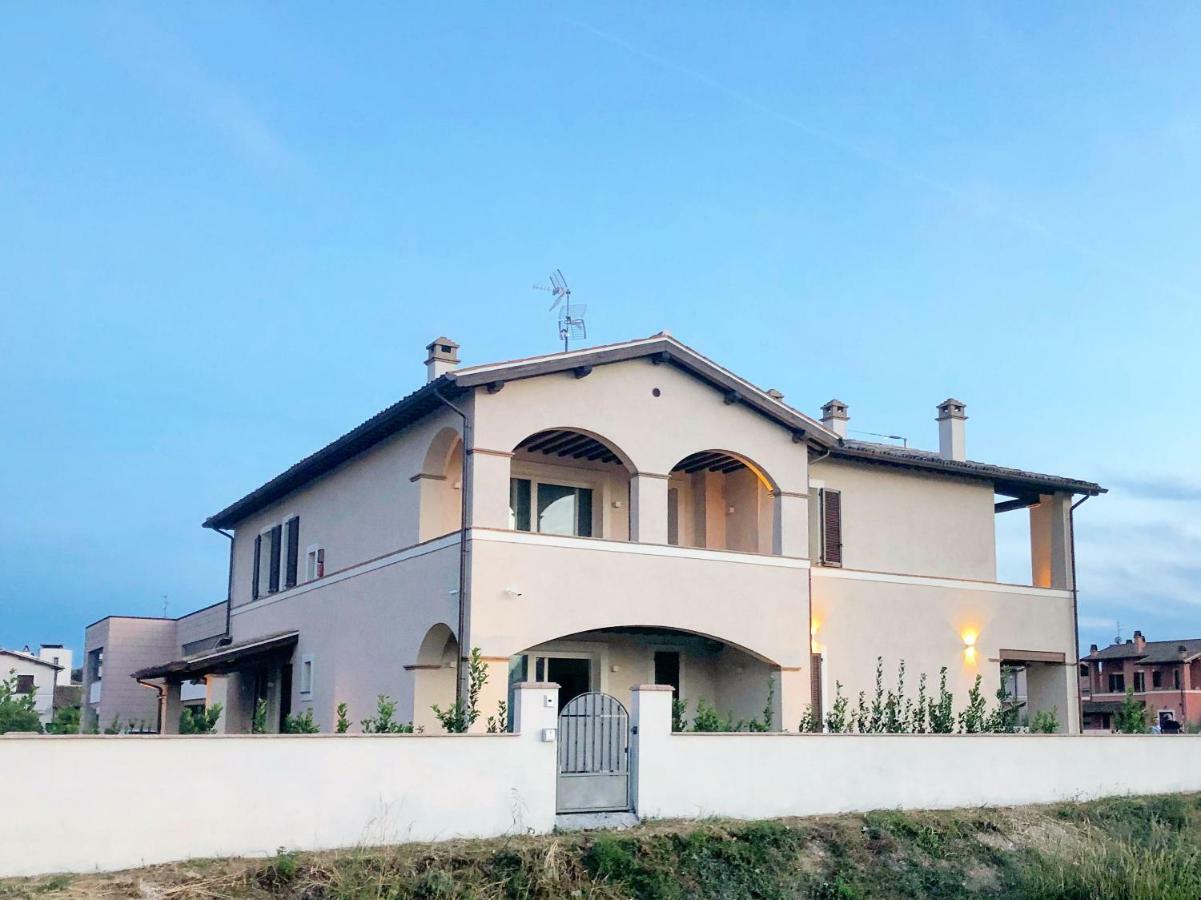 Villa Pirignano Foligno Zewnętrze zdjęcie